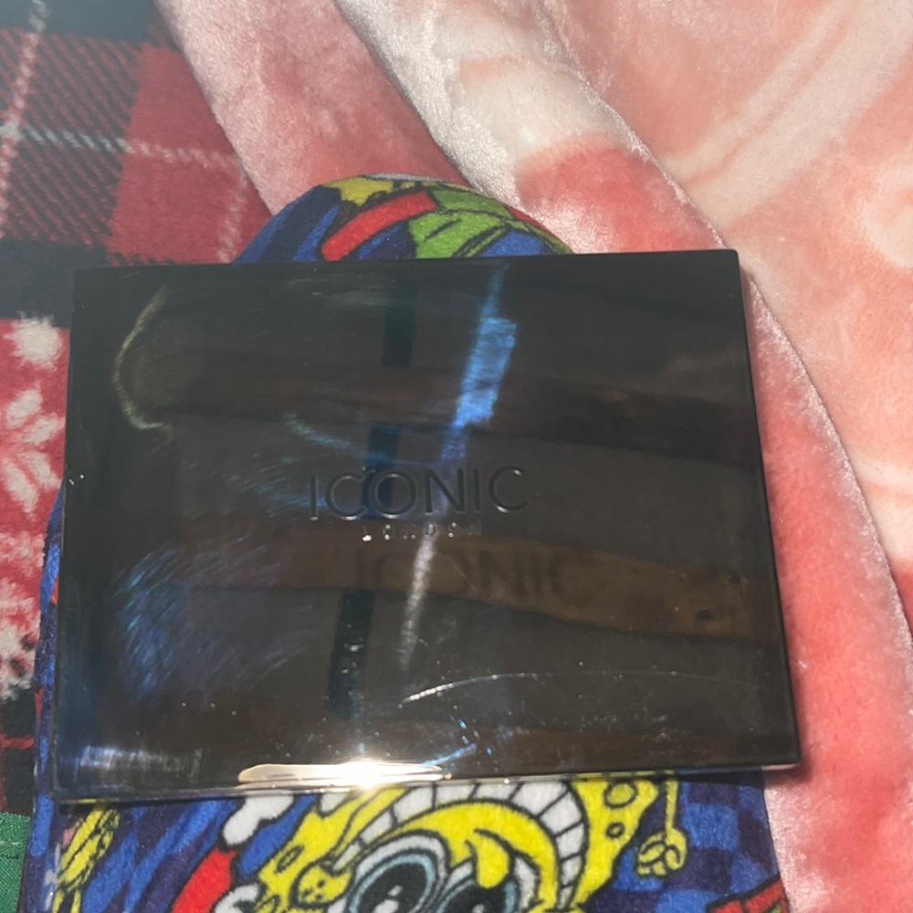 iconic london matti use sculpting palette